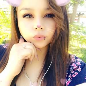 Meet your Posher, Anabel